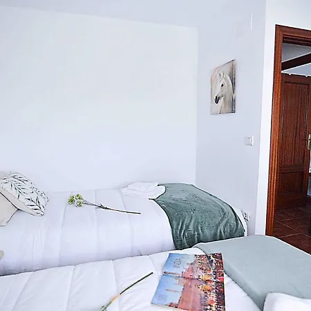 El Apartartamento De Santa Eva By Just Lägenhet